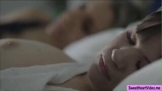 Алисон Зрак са Ешли Файрс и воле лизати своје маца