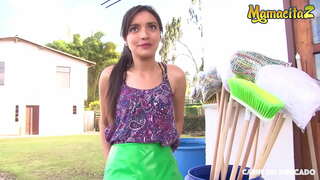 КАРНЕ ДЕЛ МЕРКАДО - Вероника Марин - Шањвонї латиноамериканка Дует ва вазнин трахается дар утоқи меҳмонхона бо Педро